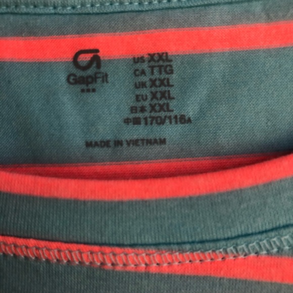 GAP Fit Long Sleeved Shirt - Picture 4 of 4